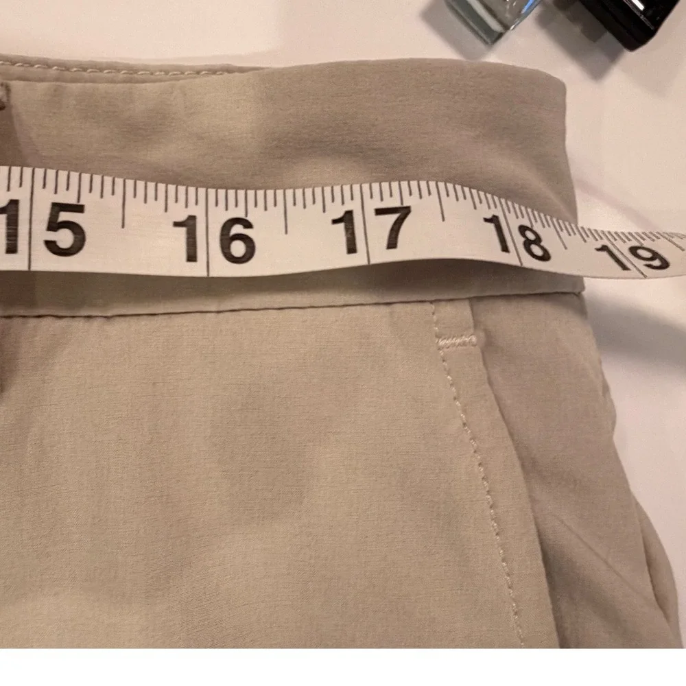 Vineyard Vines Performance Breaker Shorts Mens 38 Khaki Stretch Golf 9 Inseam